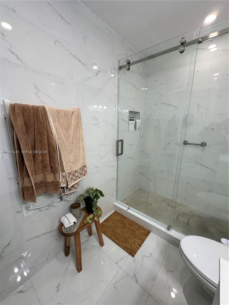 15318 SW 41st Ter , Miami, FL 33185 Photo