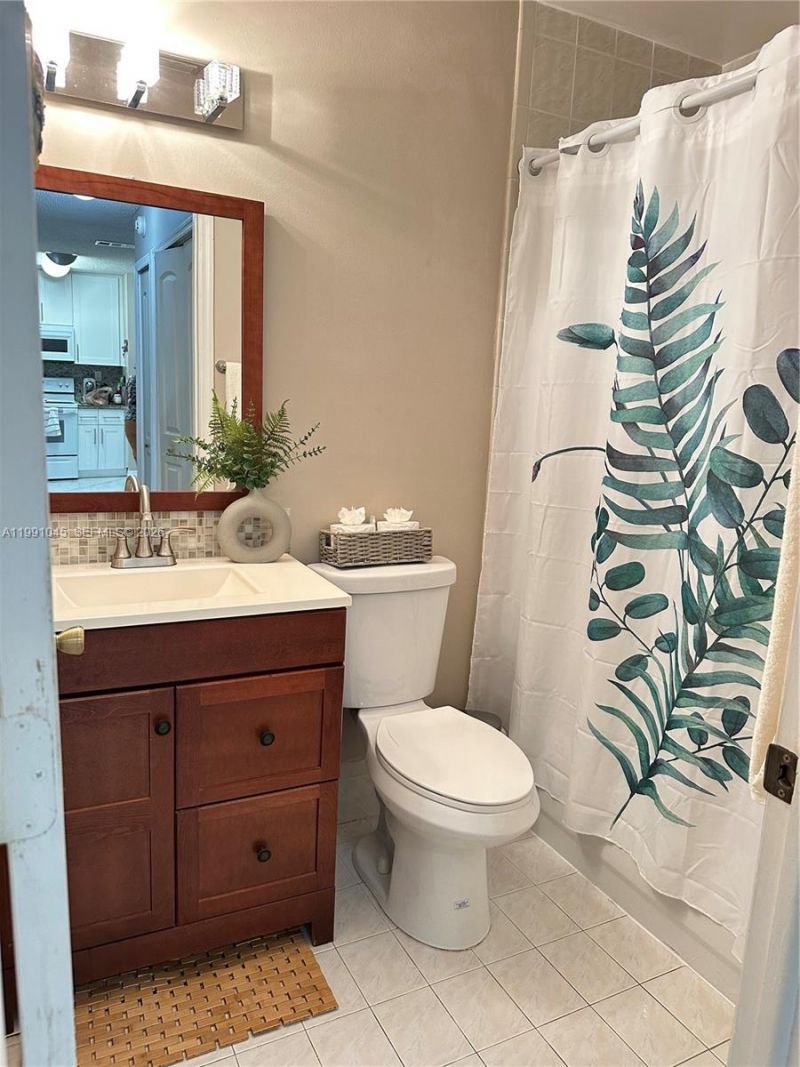 15318 SW 41st Ter , Miami, FL 33185 Photo