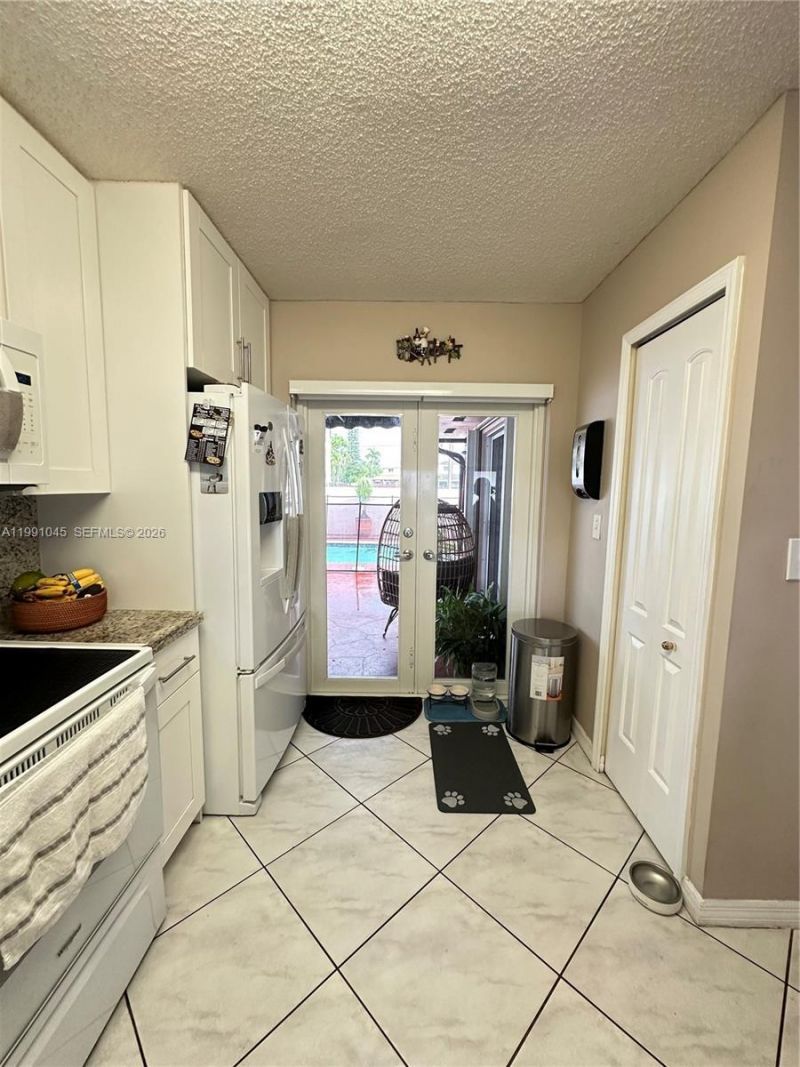 15318 SW 41st Ter , Miami, FL 33185 Photo