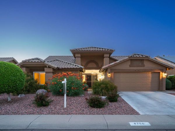 8756 W ROCKWOOD Drive, Peoria, AZ 85382