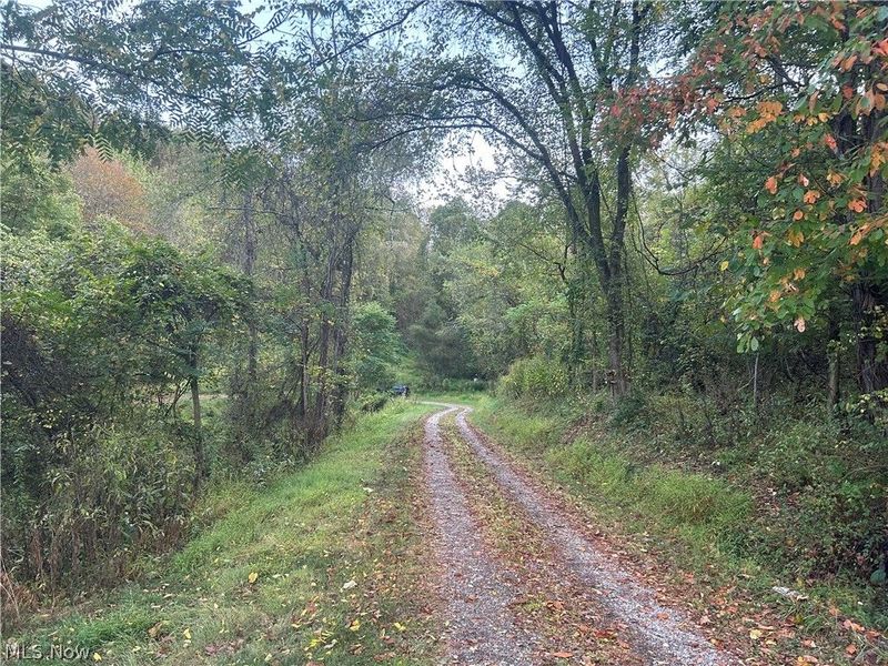 8188 Dozer Road, Cambridge, OH 43725 Photo 11