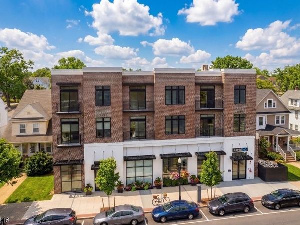 423 South Avenue West, Unit 206, Westfield, NJ 07090