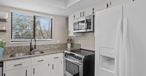 1215 Conway Lane, Reno, NV 89503 Photo