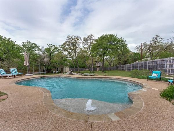 9714 Windsor Circle, Fort Worth, TX 76140
