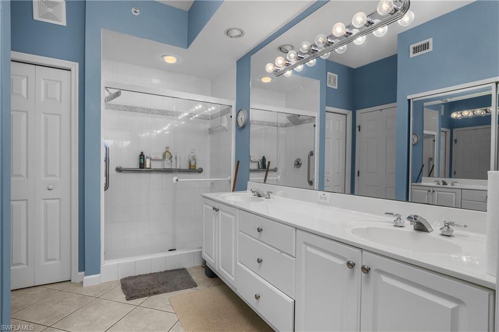 6630 Beach Resort Dr, Unit 701, Naples, FL 34114 Photo