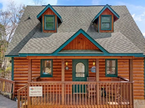 328 Pinnacle Cottage Way, Gatlinburg, TN 37738