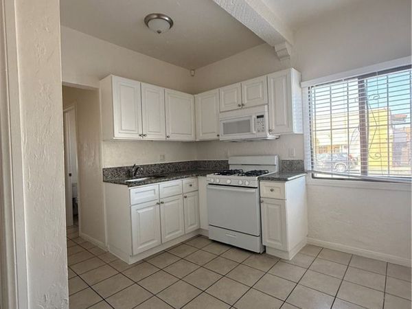 2012 E 7th Street, Unit A, Long Beach, CA 90804