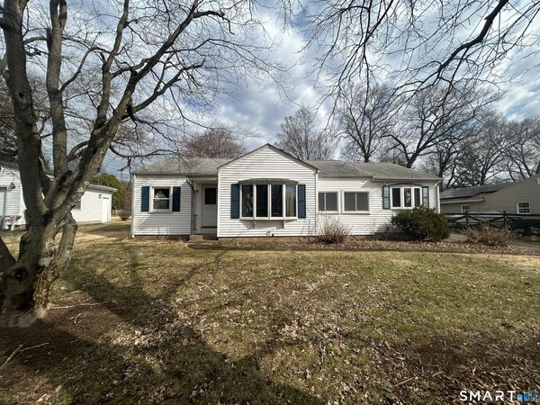 13 Jubrey , Windsor Locks, CT 06096
