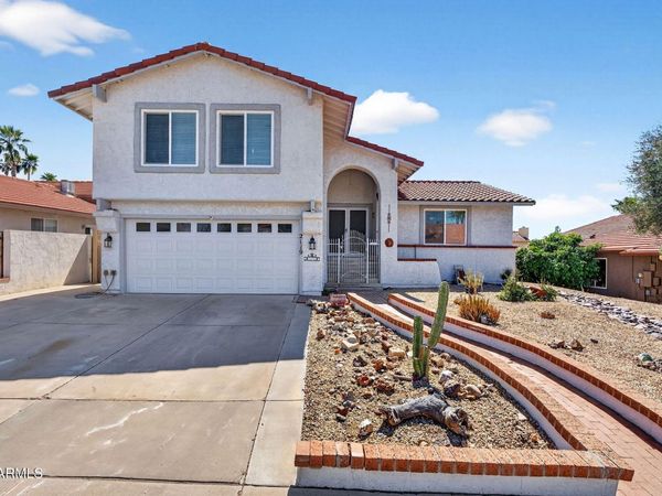 2119 E CROCUS Drive, Phoenix, AZ 85022