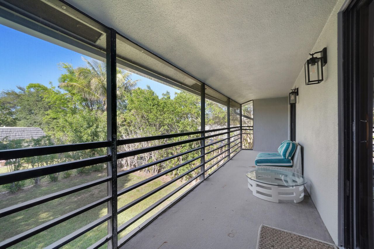 683 Dover Street, Unit 683,685, Boca Raton, FL 33487 Photo