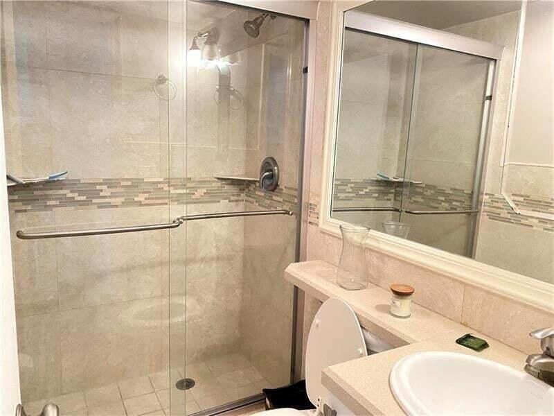 1439 S Ocean Boulevard, Unit 207, Lauderdale by the Sea, FL 33062 Photo