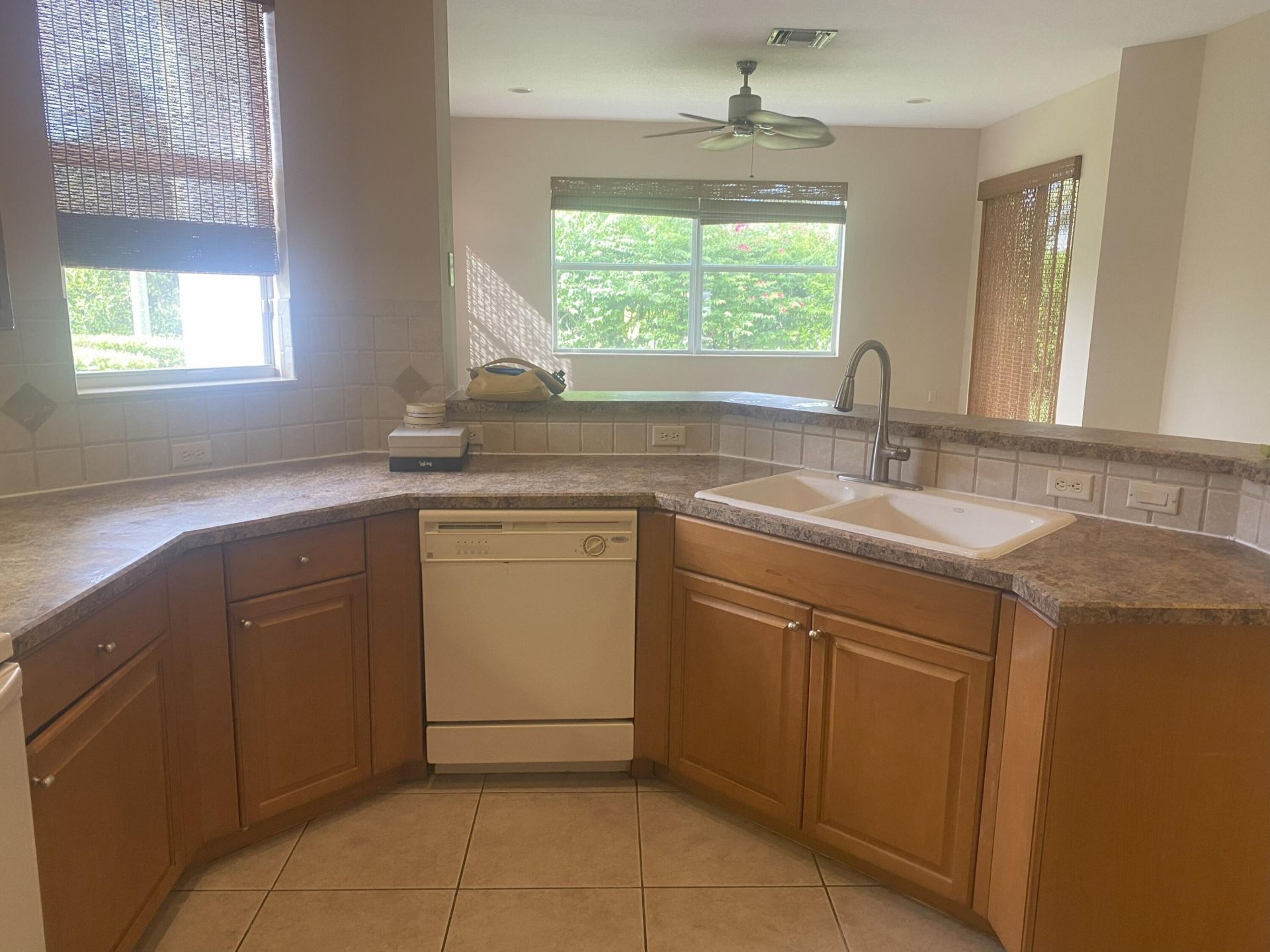 906 Mariner Bay Boulevard, Fort Pierce, FL 34949 Photo