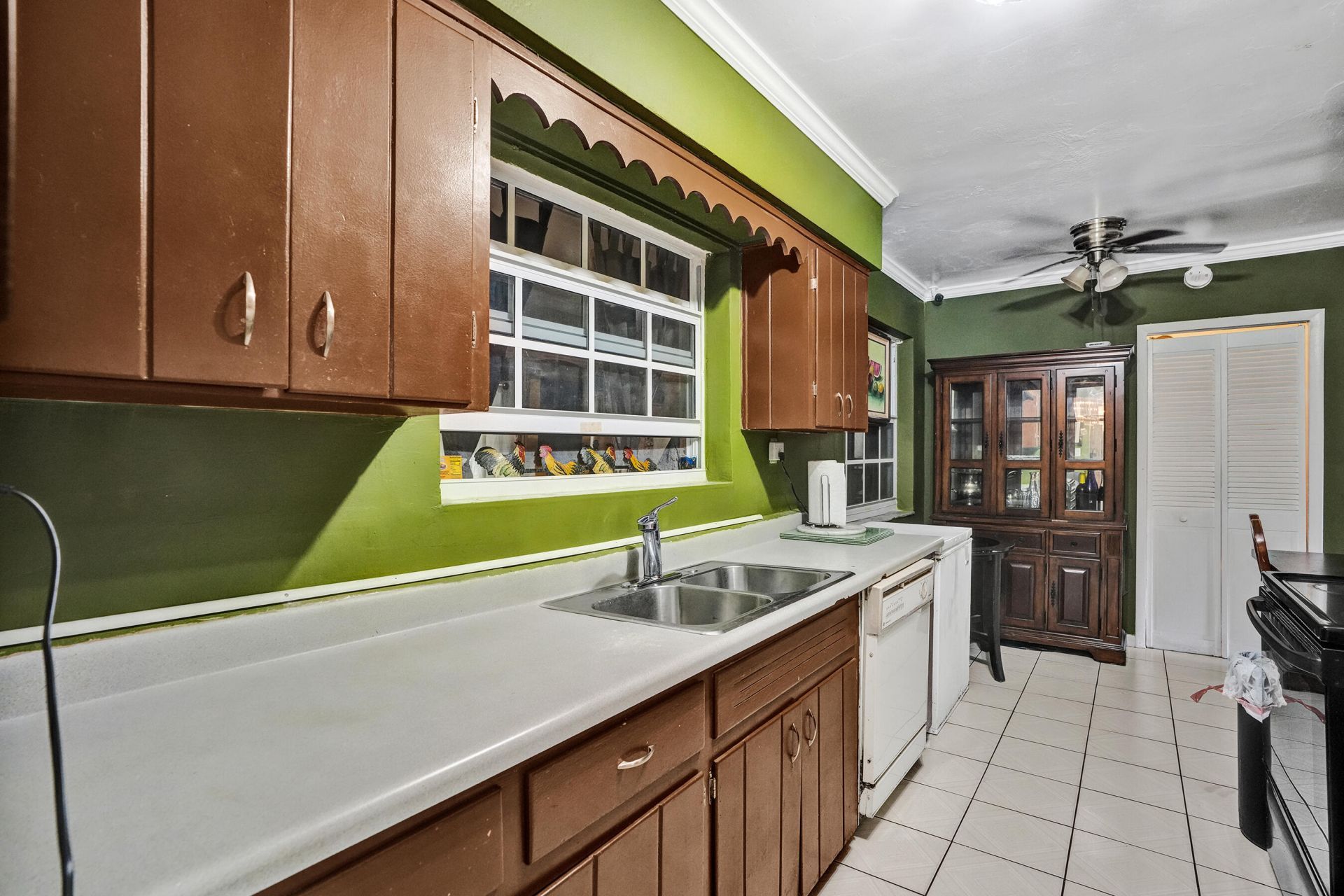 14831 S River Drive, Miami, FL 33167 Photo