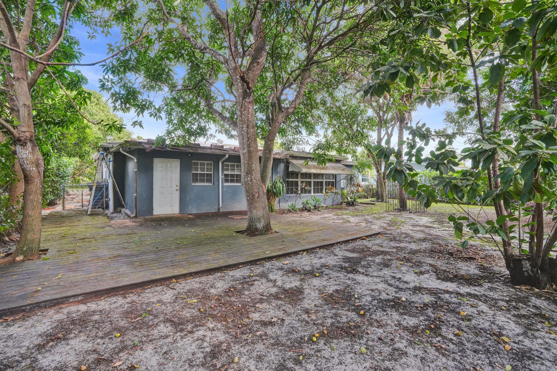 14831 S River Drive, Miami, FL 33167 Photo