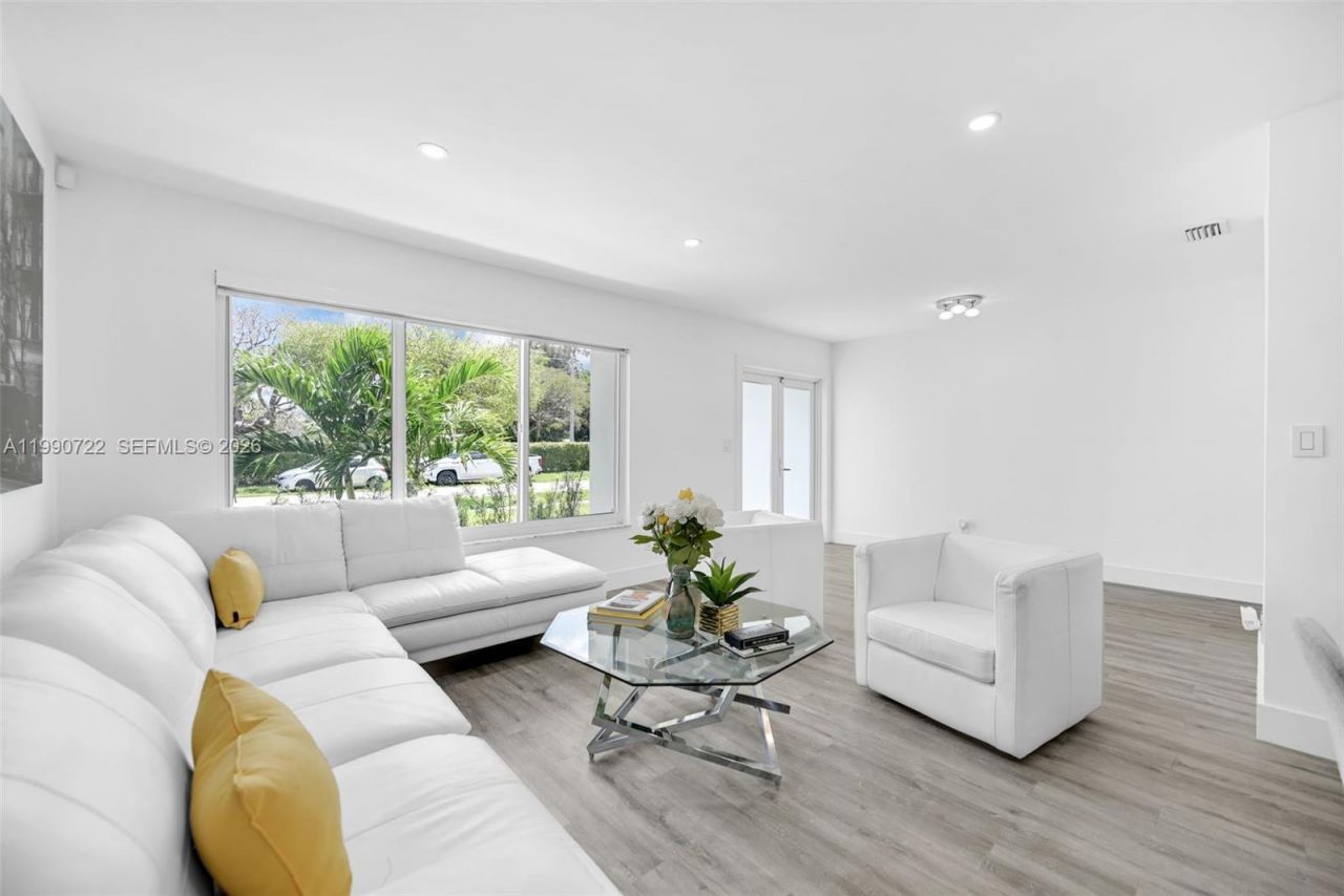 1431 NW 70th Ave, Plantation, FL 33313 Photo