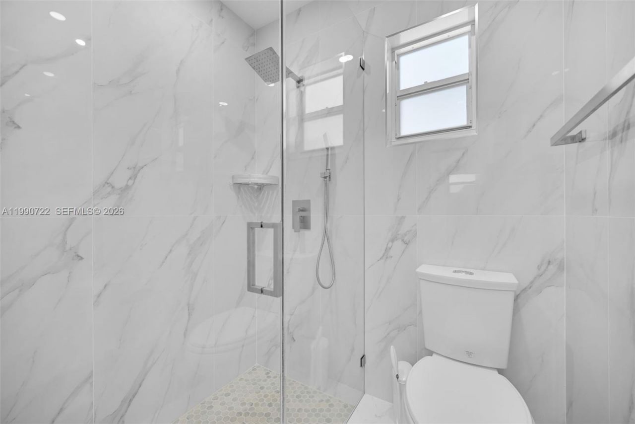 1431 NW 70th Ave, Plantation, FL 33313 Photo