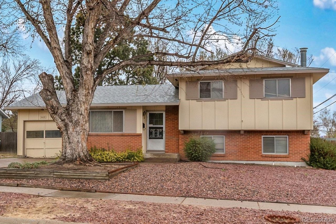 3418 Greenwood Circle, Colorado Springs, CO 80910 Main Photo