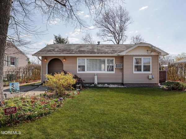 809 Shadylawn Way, Cliffwood Beach, NJ 07735