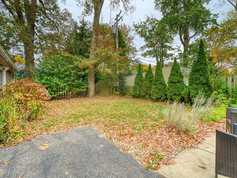 559 Kenilworth Road, Bay Village, OH 44140 Photo 6