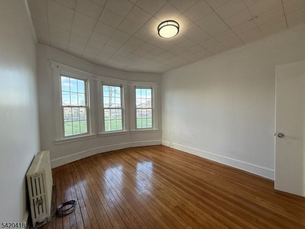 234 Christine St, Unit 2F, Elizabeth, NJ 07202