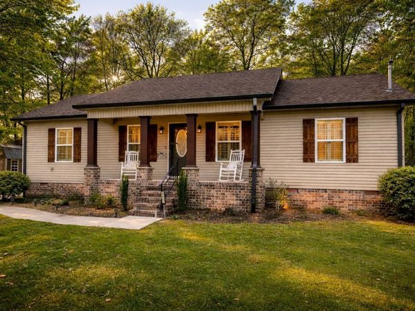 367 Stillwood Dr, Manchester, TN 37355