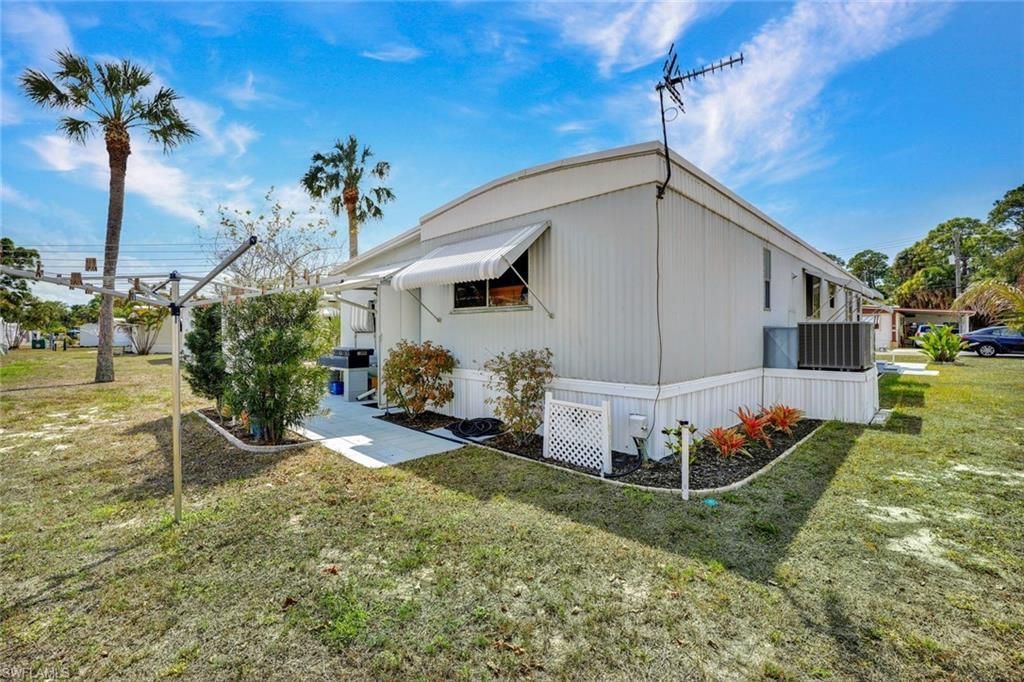 27543 Hoenie Dr , Bonita Springs, FL 34135 Photo