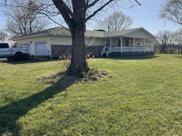 15017 Farm Road 2010, Verona, MO 65769