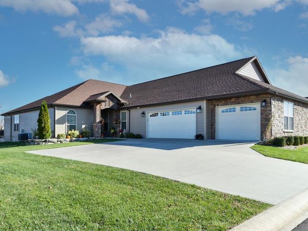 92 Mountain View Court , Branson West, MO 65737