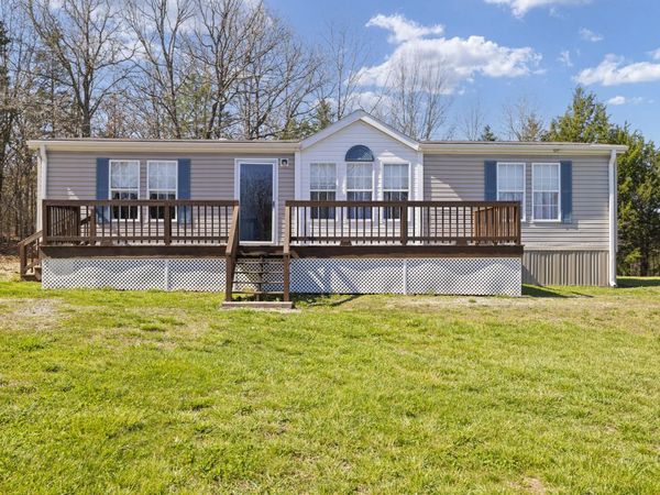 1805 County Road 837 , Gainesville, MO 65655