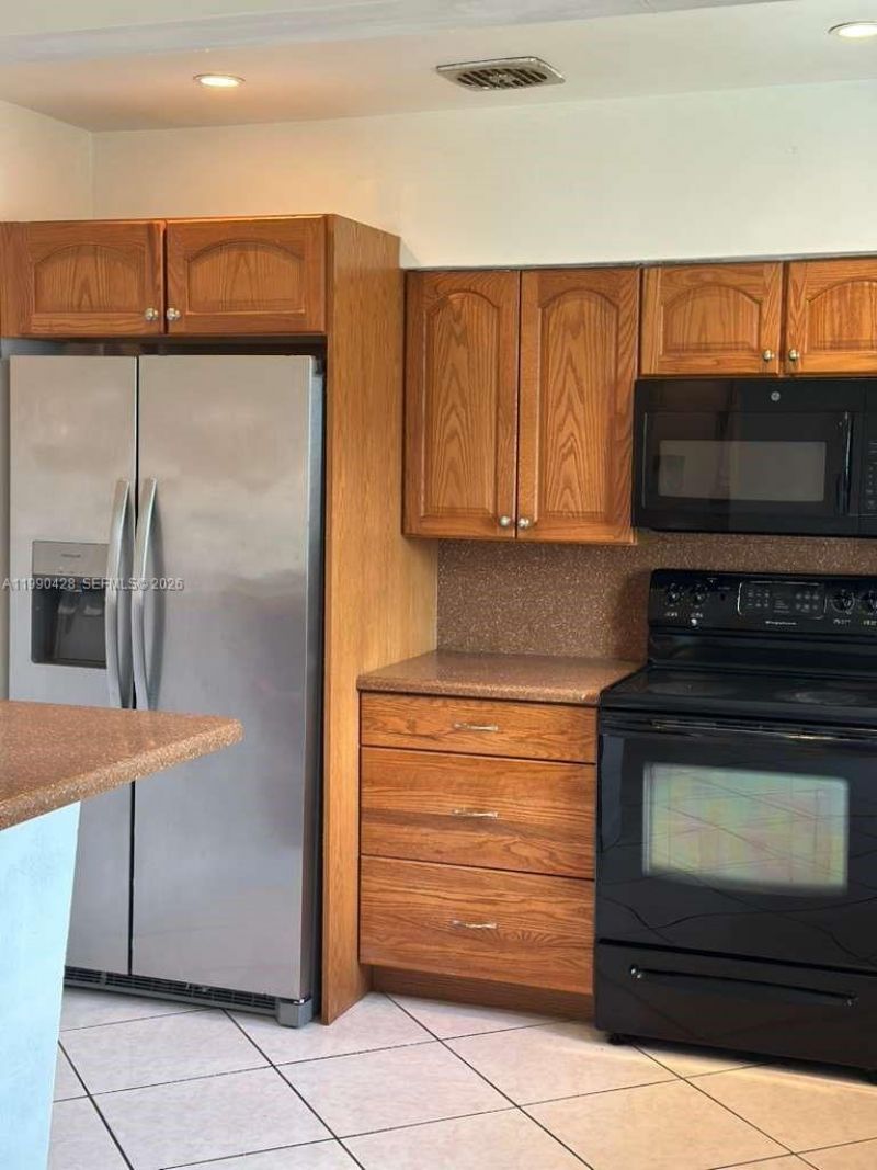 2458 Plunkett St, Hollywood, FL 33020 Photo