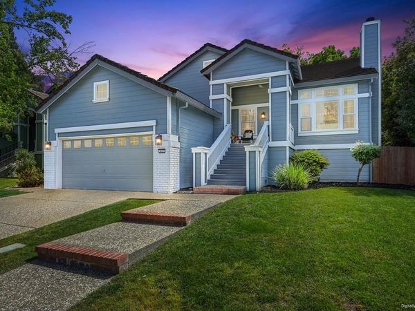 401 Seaton Dr, Folsom, CA 95630
