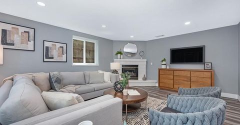 401 Seaton Dr, Folsom, CA 95630 Photo