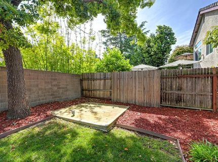 401 Seaton Dr, Folsom, CA 95630 Photo