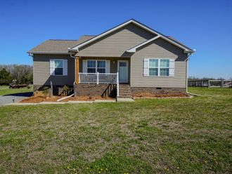 451 James Whitefield Rd Bethpage, TN 37022