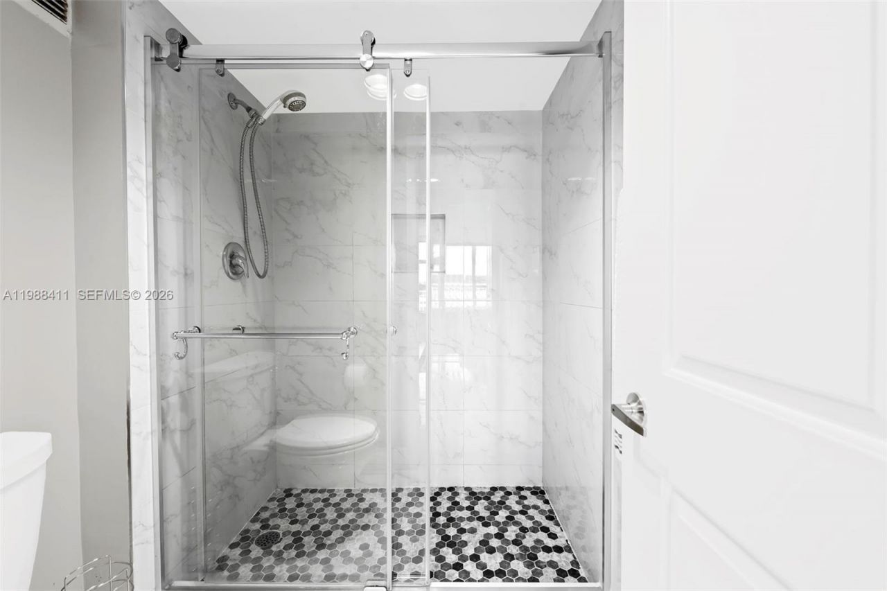 1620 S Ocean Blvd , Unit 6L, Lauderdale by the Sea, FL 33062 Photo