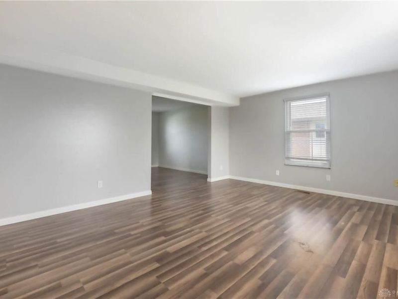 6117 Charlesgate Road, Huber Heights, OH 45424 Photo 3