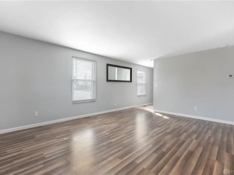 6117 Charlesgate Road, Huber Heights, OH 45424 Photo 4