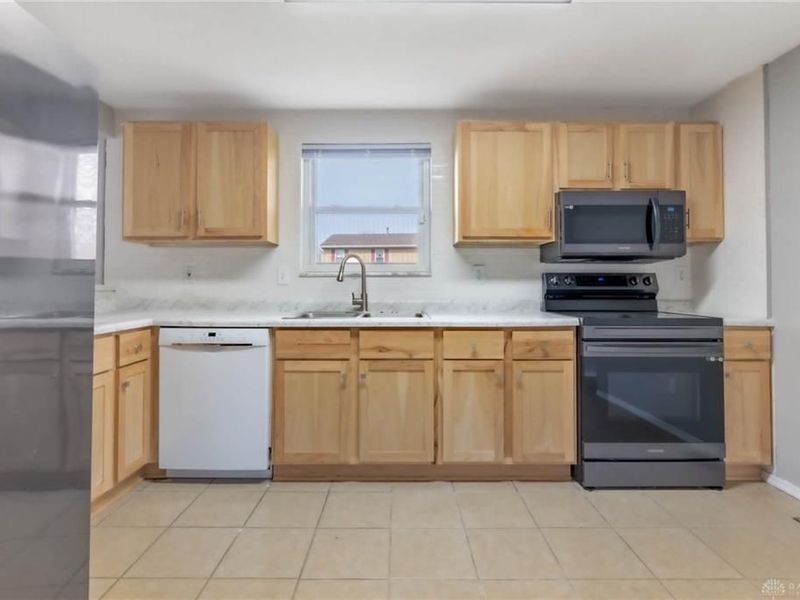 6117 Charlesgate Road, Huber Heights, OH 45424 Photo 7