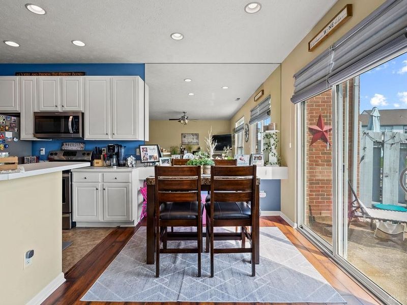 9252 Great Lakes Circle, Washington Township, OH 45458 Photo 11