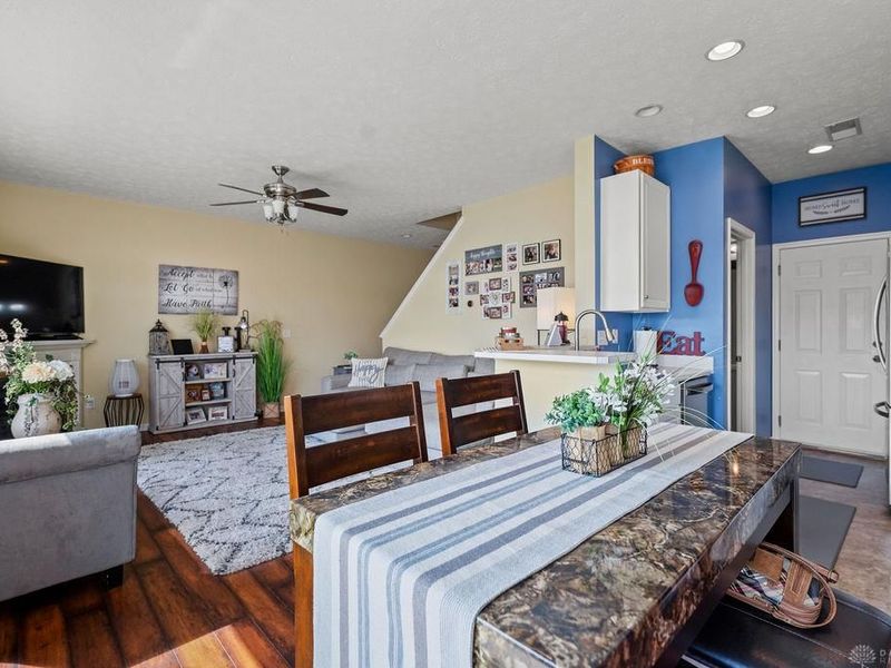 9252 Great Lakes Circle, Washington Township, OH 45458 Photo 13