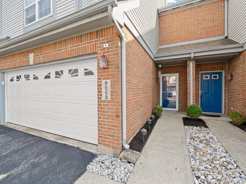 9252 Great Lakes Circle, Washington Township, OH 45458 Photo 3