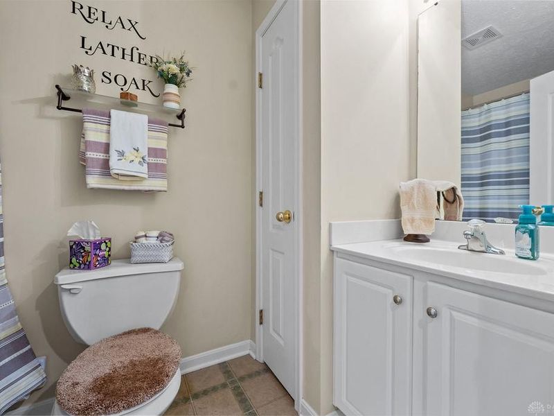 9252 Great Lakes Circle, Washington Township, OH 45458 Photo 31