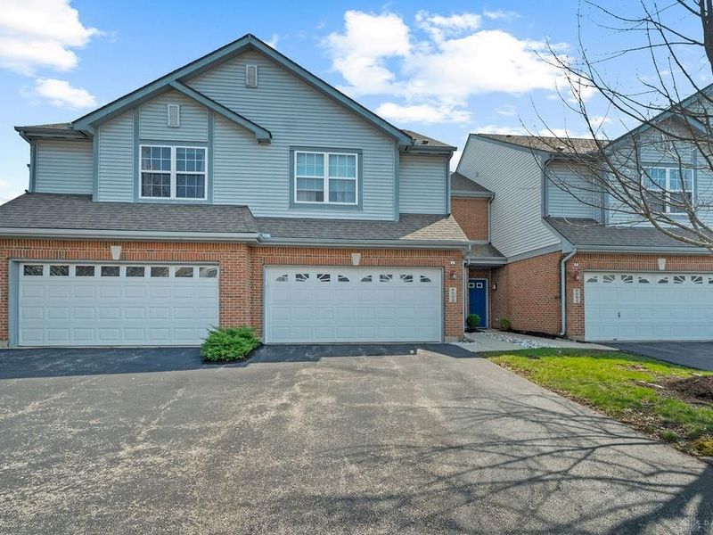 9252 Great Lakes Circle, Washington Township, OH 45458 Photo 4