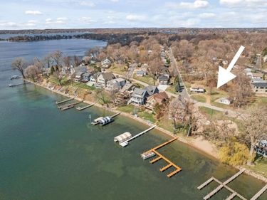 4528 Aberdeen Rd, Mound, MN 55364