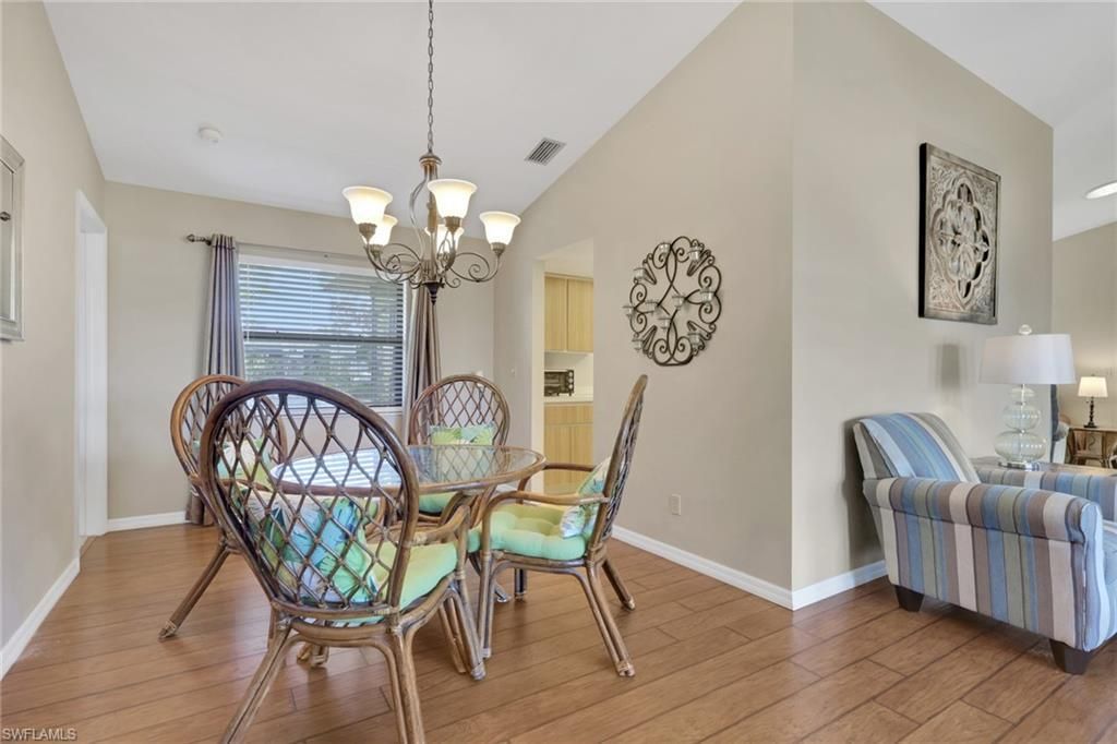 105 Montaubon Ct, Naples, FL 34112 Photo