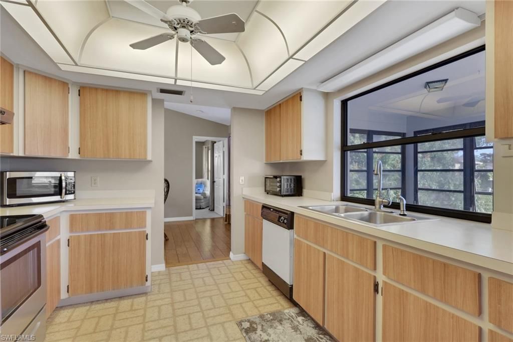 105 Montaubon Ct, Naples, FL 34112 Photo