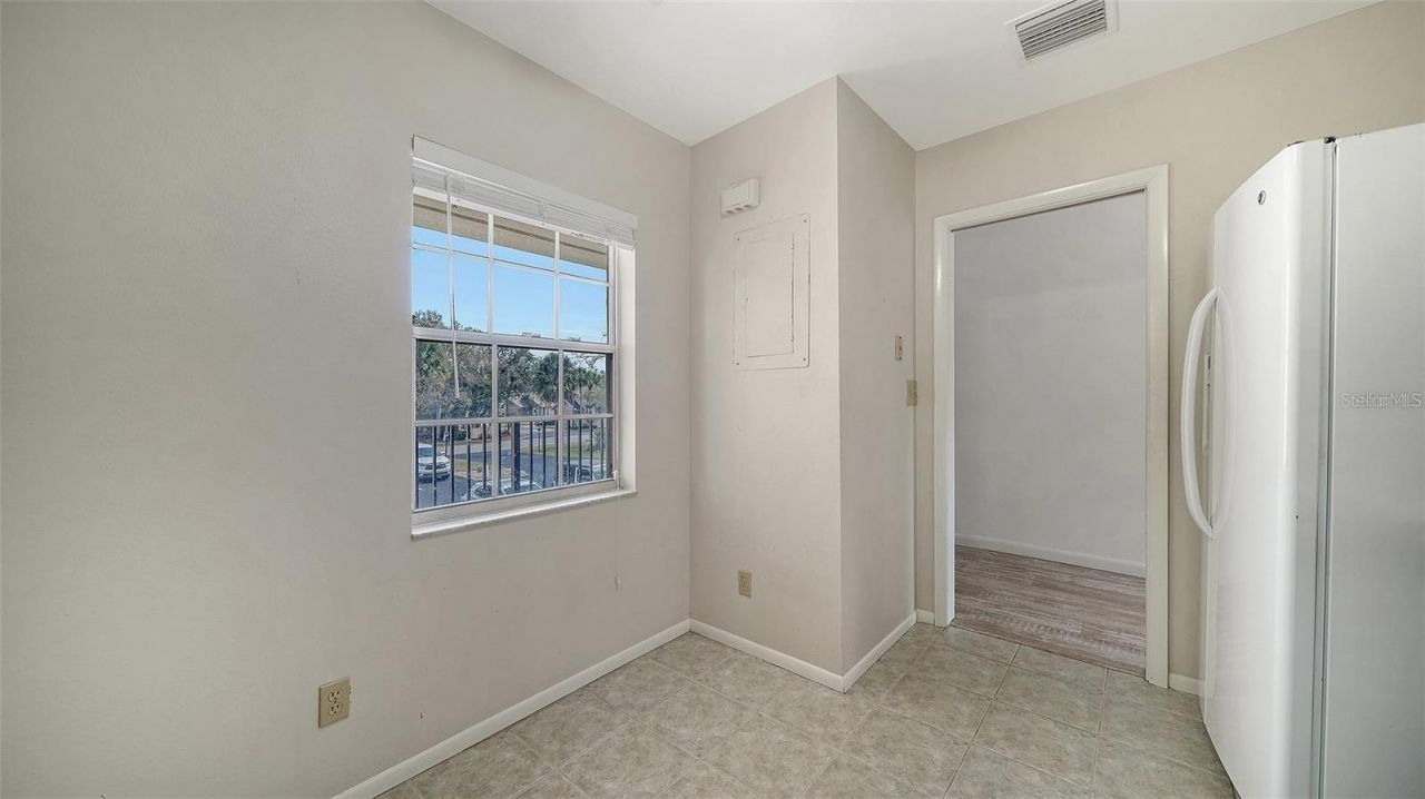 7880 Palm Aire Lane , Unit 203, Sarasota, FL 34243 Photo