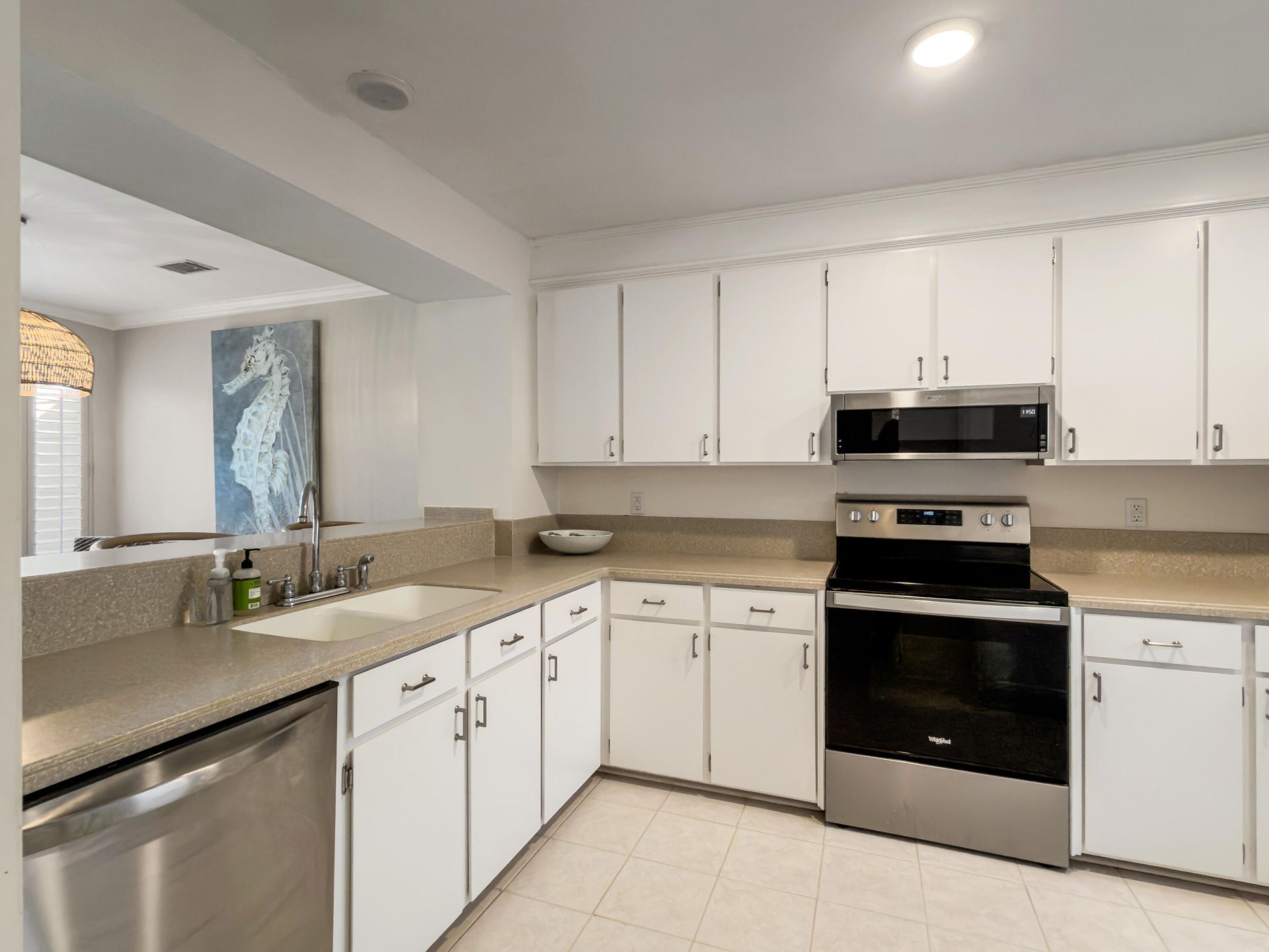 1103 Hidden Cove Drive Photo 6