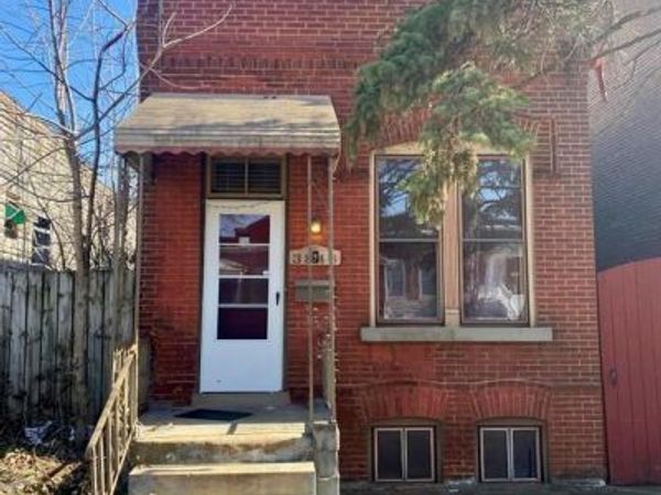 3846 Virginia Avenue, St Louis, MO 63118