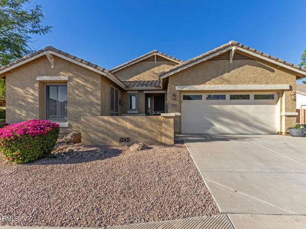 2102 E YELLOWSTONE Place, Chandler, AZ 85249